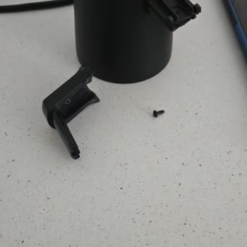 Kahve Makinesi Kulpu Kırıldı, 4 Aydır Çözüm Ve Bilgilendirme Yok