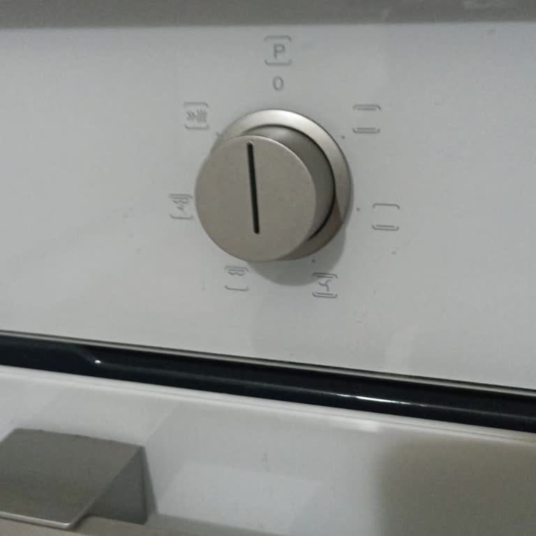 Simfer Fırın Düğmeleri Isıdan Eriyor, Yedek Parça Bulamıyorum