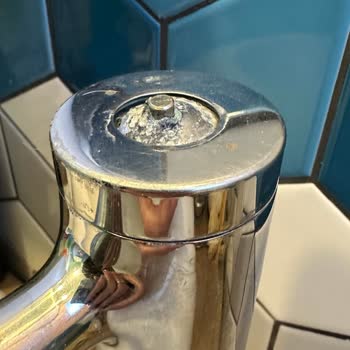 Vitra'nın 10 Yıl Garanti Sözü Gerçekçi Değil: Musluk Sapı Kırıldı, Garanti Kapsamı Dışında Kaldı