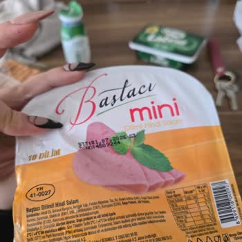A101'den Aldığım Ürünler Küflü Ve Bozuk Çıktı Sağlığım Tehlikeye Girdi