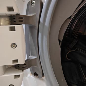 Garanti Süresi Dolmadan Paslanan Makine Ve Yetersiz Servis Desteği