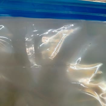 Aldığım Ürünün Hasarlı Çıkması Ve Mağaza Personelinin Kaba Davranışı