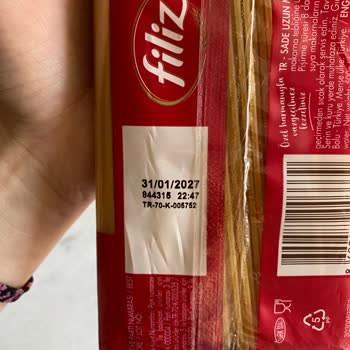 Spagetti Makarnada Koku ve Tat Sorunu Şikayeti