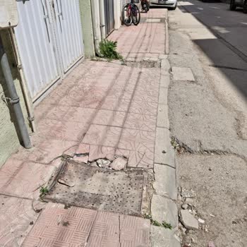 Hasarlı Fiber Kutusu Nedeniyle Güvenlik Ve Hizmet Riski