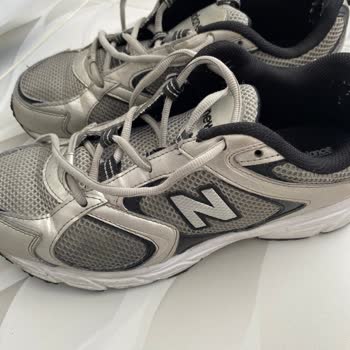 Ayakkabı Dünyası Kısa Sürede Deforme Olan Ayakkabı İçin Çözüm Bulunamıyor