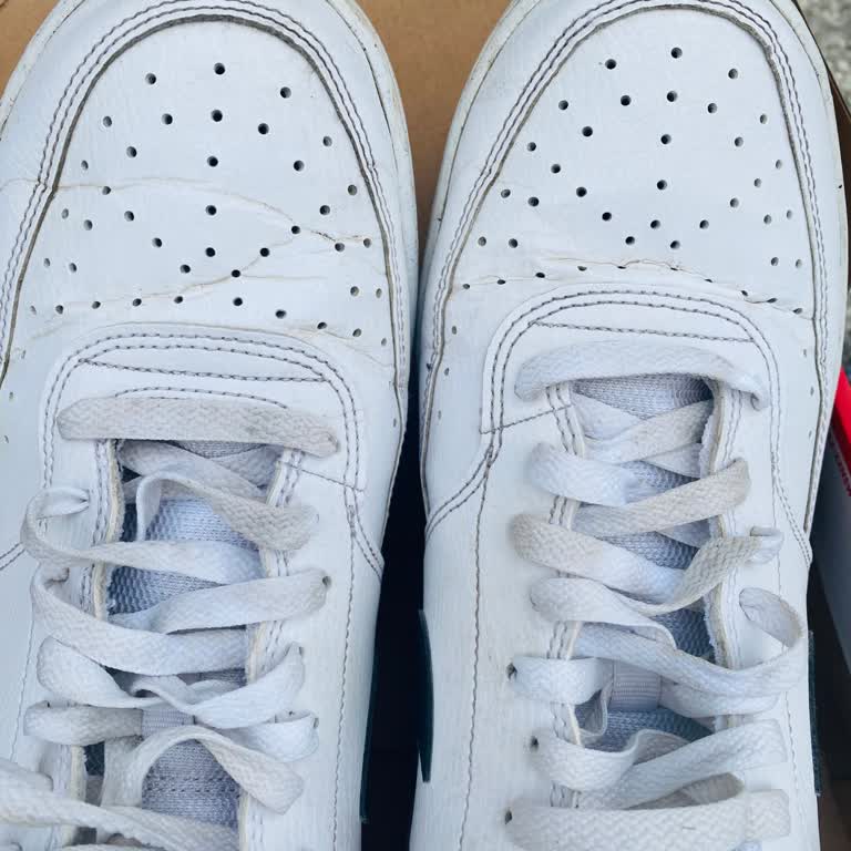 Kısa Sürede Çatlayan Ayakkabı İçin Değişim Talebim Reddedildi