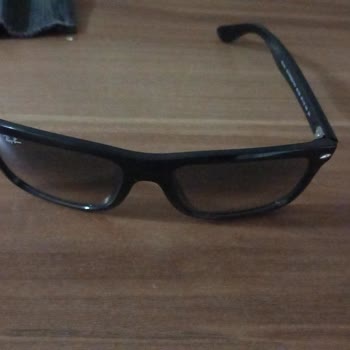Satın Aldığım Rayban Gözlüğün Kulpu İlk Kullanımda Düştü, Garanti Ve Müşteri Hizmetlerinden Dönüş Alamadım