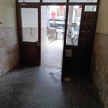 Ceva Lojistik Kargo Teslimatında Kapı Hasarı Ve İlgisizlik