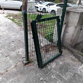 Ceva Lojistik Kargo Teslimatında Kapı Hasarı Ve İlgisizlik