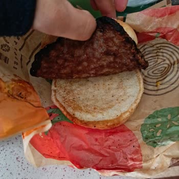 Burger King Siparişim Yine Eksik Ve Çözüm Sunulmuyor
