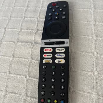 Grundig TV Kumandası Sürekli Donuyor Çözüm Bekliyorum