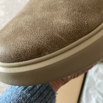 Skechers.com'dan Gelen Ayakkabılarda Tekrarlayan Defolar Ve Yetersiz Müşteri Memnuniyeti