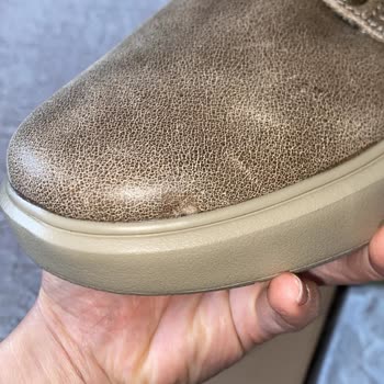 Skechers.com'dan Gelen Ayakkabılarda Tekrarlayan Defolar Ve Yetersiz Müşteri Memnuniyeti
