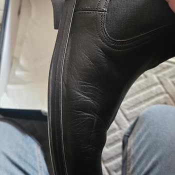 Tommy Hilfiger Deri Botta Kısa Sürede Yaşanan Sorun Ve Garanti Hayal Kırıklığı