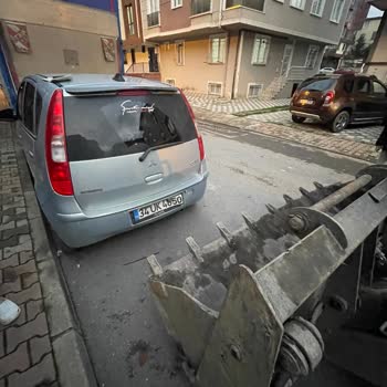 Quick Sigorta'nın Oyalaması Nedeniyle Aracımız 5 Aydır Tamirhanede