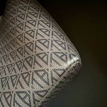 Boyner'den Alınan Ted Baker Çantanın Renk Akması Ve İade Sürecinde Yaşanan Bilgi Kirliliği