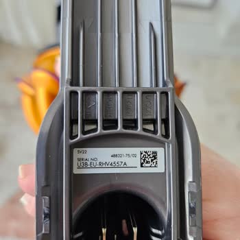 Dyson V15 Süpürge Garanti Sonrası Parça Sorunu Ve Yetersiz Destek