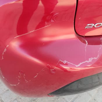 Yetkili Serviste Yapılan Boyada Vernik Atması Mağduriyeti