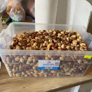 Aldığım Kuruyemişler Bayat Ve Acı Tadıyla Hayal Kırıklığı Yarattı