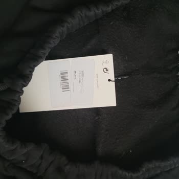 Zara Siparişimde Kalitesiz Ve Şüpheli Ürün Teslimatı Şoku
