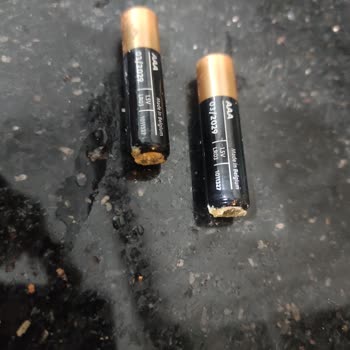 Deprem Çantamdaki Duracell Piller Fenerlerimi Bozdu