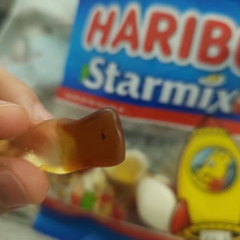 Haribo Starmix Paketinde Jelibon İçinde Böcek Kalıntısı