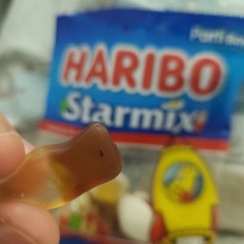 Haribo Starmix Paketinde Jelibon İçinde Böcek Kalıntısı