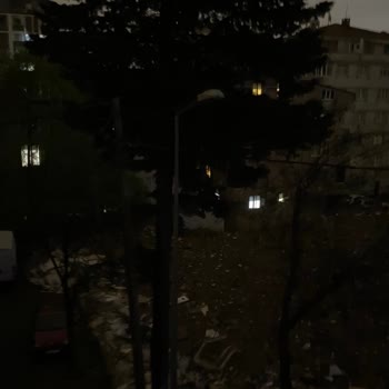 Sokak Lambaları 1,5 Aydır Yanmıyor, Güvenliğimiz Tehlikede!