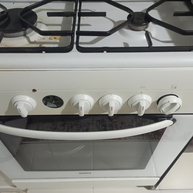 Fırın Düğmelerinin Solması ve Yedek Parça Sorunu