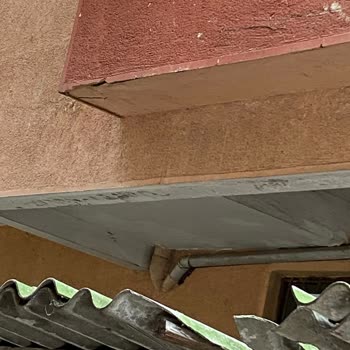 Yan Binadaki Hasarlar Nedeniyle Can Güvenliğim Tehlikede Endişeliyim