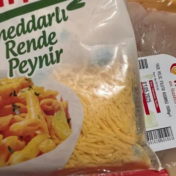 Bozuk Tavuk Ve Küflü Peynir Gönderildi, İletişim Kuramıyorum