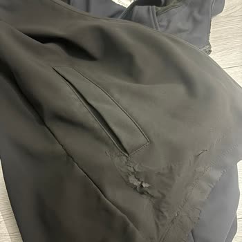 Zara'dan Aldığım Ürün Dolapta Kendiliğinden Çürüdü Mağaza Sorumluluk Almadı