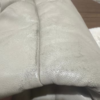 Kısa Sürede Deforme Olan Mont Ve Olumsuz Mağaza Desteği