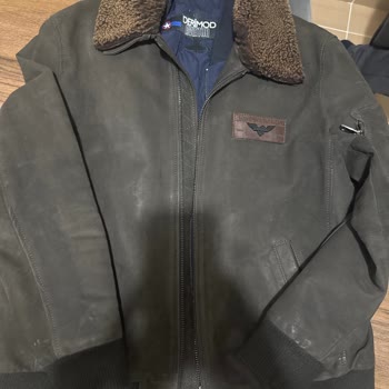 Kısa Sürede Deforme Olan Mont Ve Olumsuz Mağaza Desteği