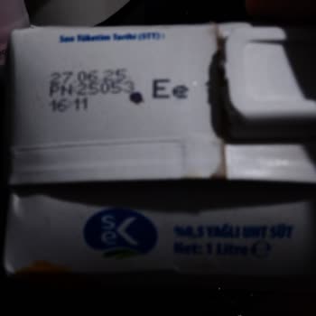 Son Kullanma Tarihi Geçmemiş Sek Süt Bozuldu: Güven Sarsıldı