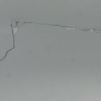 Demir La Vida Sitesinde Güvenlik Ve Sağlık Tehditleri Ciddiye Alınmıyor!