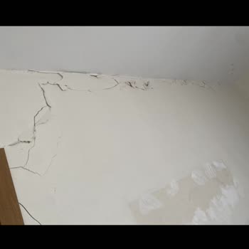 Kristal Şehir Sitesi'nde Deprem Sonrası Yaşanılan Sorunlar Ve Evdeki Kalite Problemleri