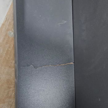 Yeni Alınan Banyo Dolabında Hasar Ve Değişim Talebine Çözüm Yok