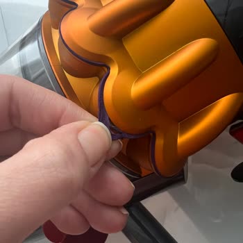 Dyson Returned My V15 Submarine Without Fixing the Suction or Replacing Cyclones