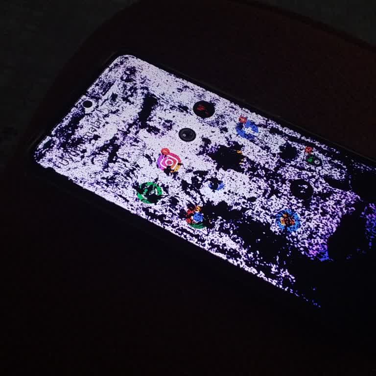 Telefon Ekran Değişimi Ve Kasko Hizmetinde İlgisizlik