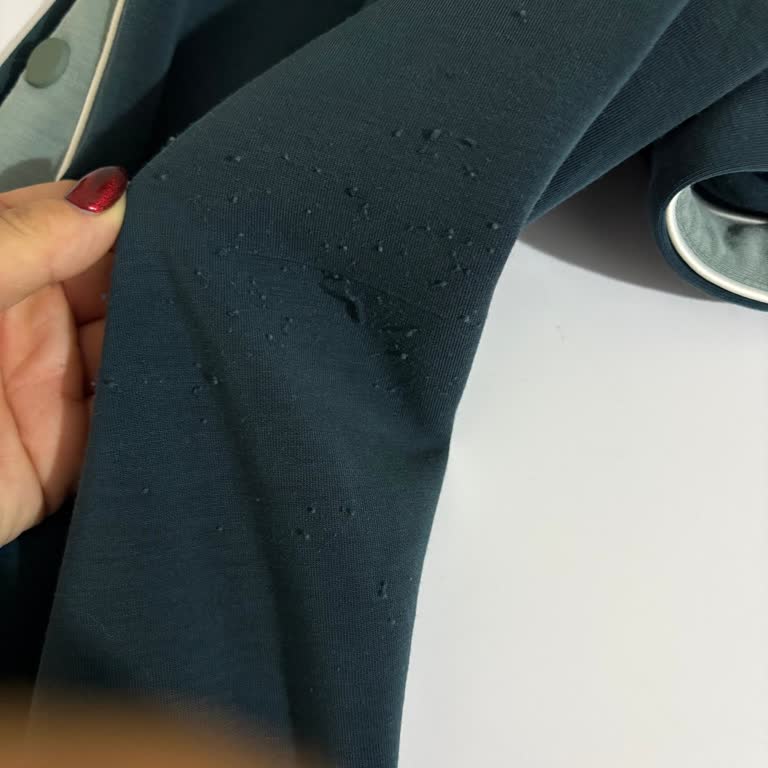 Yıkanmamış Eşofmanlarda Tüylenme Sorunu Ve Hayal Kırıklığı