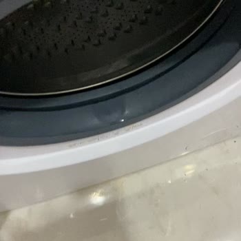 Yeni Alınan Çamaşır Makinesinin Islak Ve Kullanılmış Gelmesi Hayal Kırıklığı Yarattı