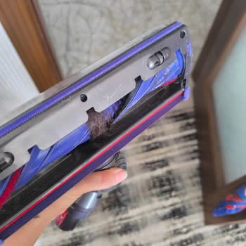 Saç Ve İp Dolanıyor, Temizlik Kabusu Yaşatıyor!