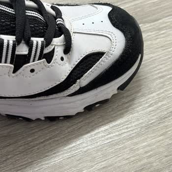 Skechers Ayakkabı 7 Kez Giyince Kırıldı, Değişim Talebim Reddedildi