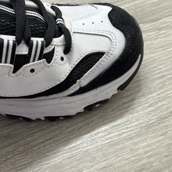Skechers Ayakkabı 7 Kez Giyince Kırıldı, Değişim Talebim Reddedildi