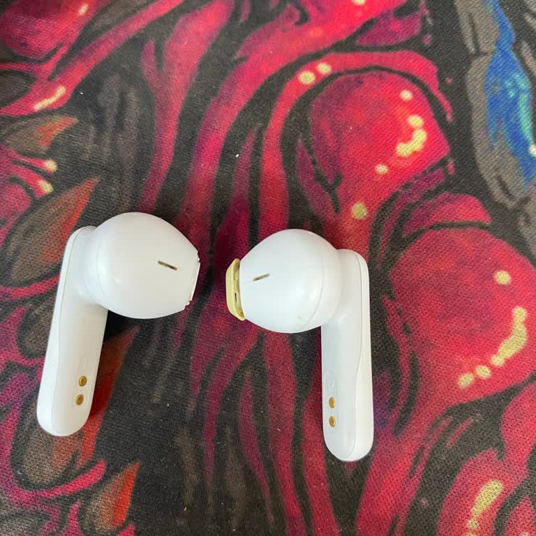 JBL Kulaklık Silikonlarının Kopması Ve Yedek Parça Sorunu