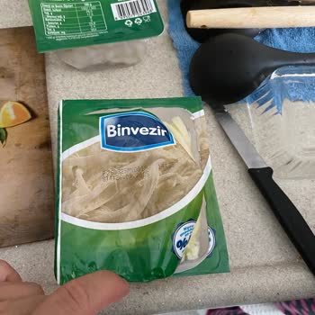 Aldığım Peynirin İçinden Saç Çıkması