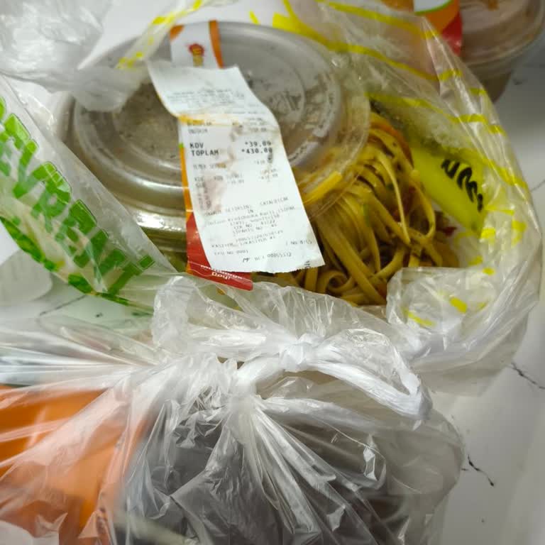 Siparişim Dağılmış Ve Geri Dönüş Yapılmadı