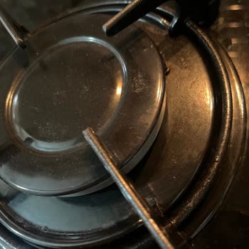 Tezgah Üstü Ocakta Aşınma Ve Servis İlgisizliği