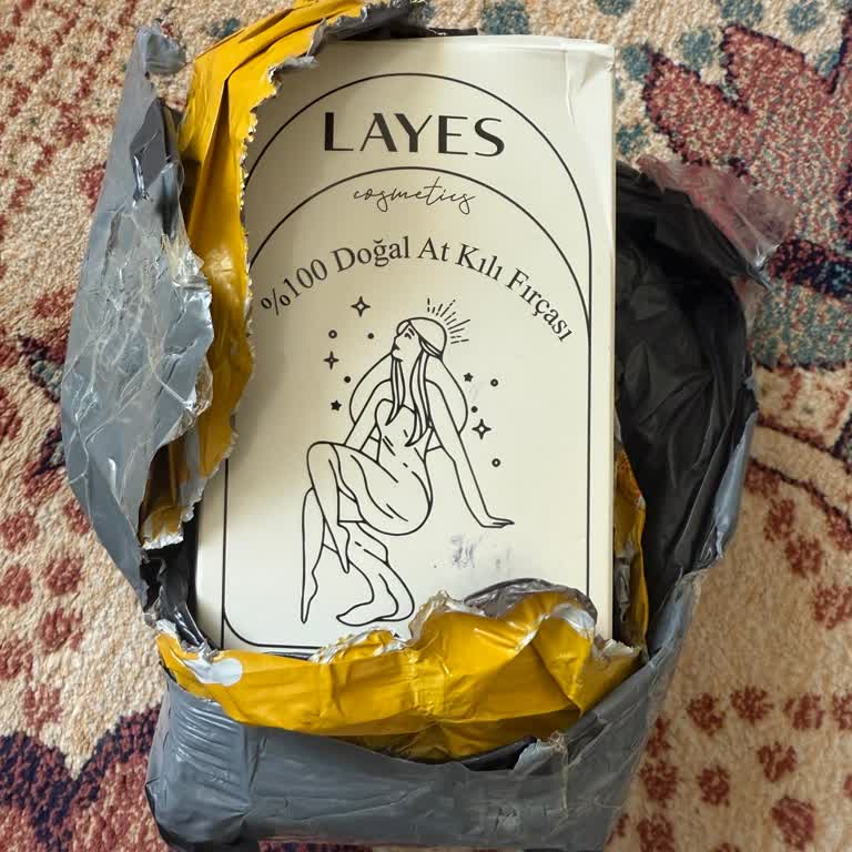 Layes Cosmetics Yanlış Ürün İadesi!
